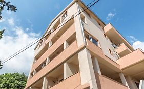 Apartments Elena